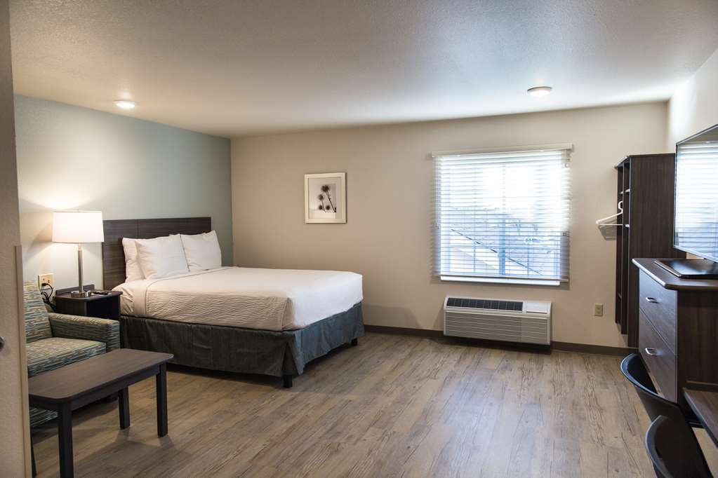 Woodspring Suites Broken Arrow Tulsa Room photo